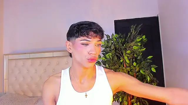 im sebaslopez online show from February 17, 2026, 8:28 pm