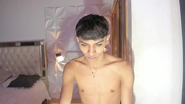 Snapshot of im_sebaslopez chatting on November 24, 2025, 11:32 am im sebaslopez online show from November 24, 2025, 11:32 am