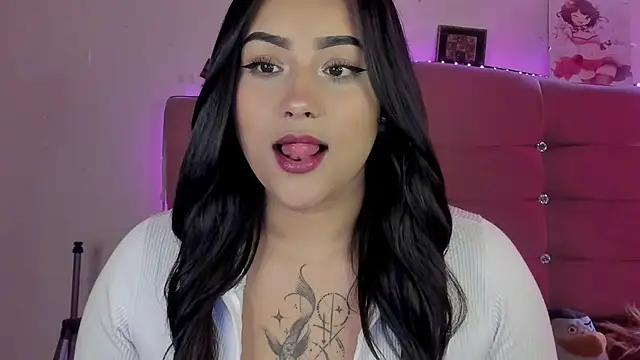 male couper online show from January 8, 2025, 10:27 pm