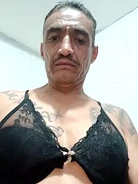 Snapshot of Innsaciable chatting on October 27, 2025, 6:36 am Innsaciable online show from October 27, 2025, 6:36 am