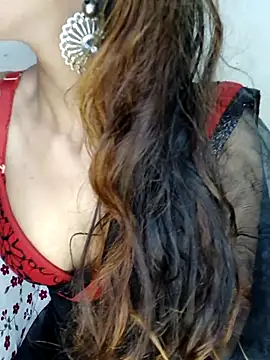 xpihu online show from October 10, 2025, 8:53 pm