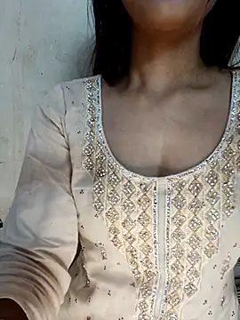 Snapshot of xpihu chatting on March 6, 2026, 5:41 pm xpihu online show from March 6, 2026, 5:41 pm