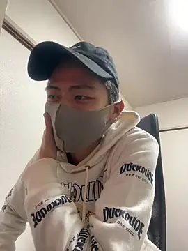 Snapshot of Manato_jp_1215 chatting on December 10, 2024, 12:16 pm Manato jp 1215 online show from December 10, 2024, 12:16 pm