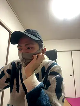 Snapshot of Manato_jp_1215 chatting on December 6, 2024, 8:21 am Manato jp 1215 online show from December 6, 2024, 8:21 am