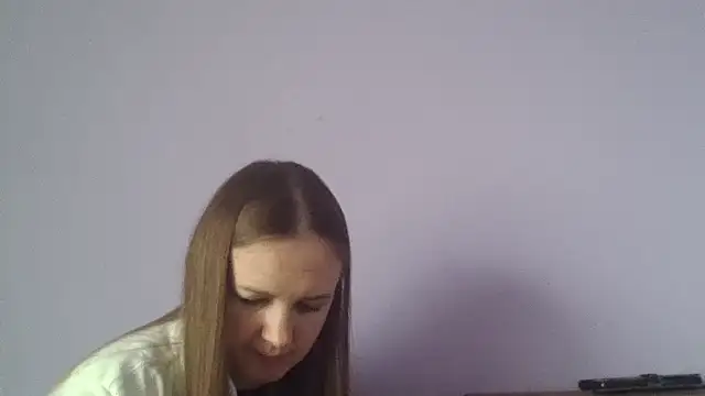 Milaniya261 online show from April 16, 2026, 6:03 am