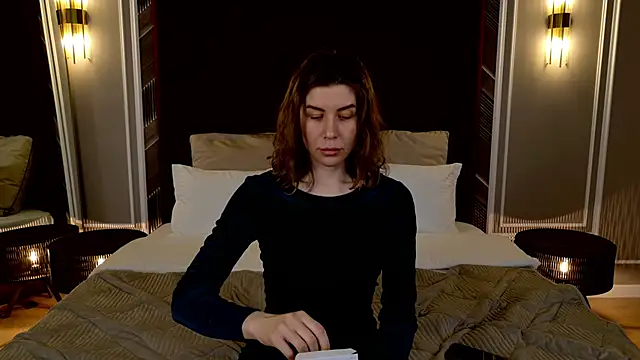 Snapshot of VikkiStorm chatting on March 19, 2025, 6:14 am VikkiStorm online show from March 19, 2025, 6:14 am