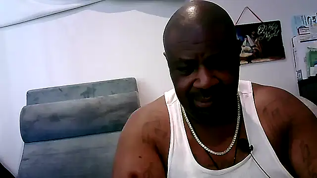 Snapshot of GOODCHOCOLATEDICK chatting on December 13, 2024, 6:27 pm GOODCHOCOLATEDICK online show from December 13, 2024, 6:27 pm