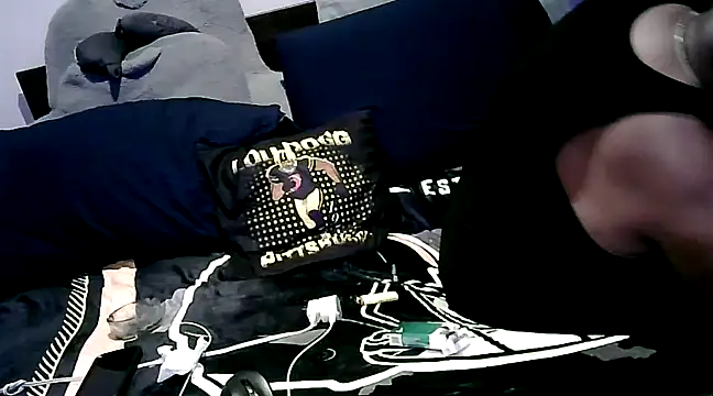 Snapshot of GOODCHOCOLATEDICK chatting on December 16, 2024, 2:36 am GOODCHOCOLATEDICK online show from December 16, 2024, 2:36 am