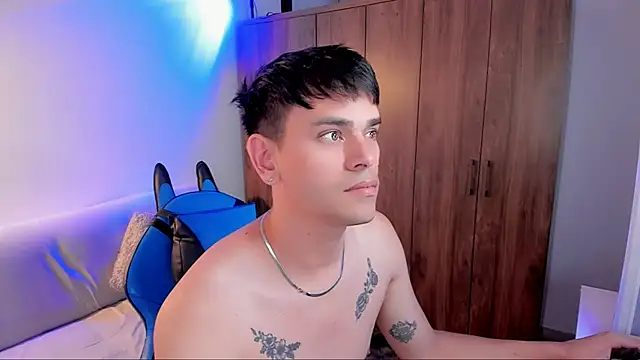 Snapshot of joe_jhon chatting on February 21, 2025, 12:27 pm joe jhon online show from February 21, 2025, 12:27 pm