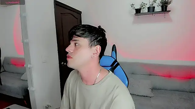 Snapshot of joe_jhon chatting on January 28, 2025, 4:08 am joe jhon online show from January 28, 2025, 4:08 am