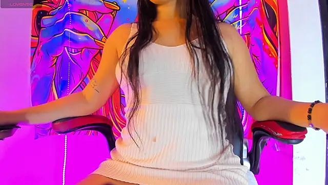 arigomez1 online show from September 24, 2025, 1:06 pm