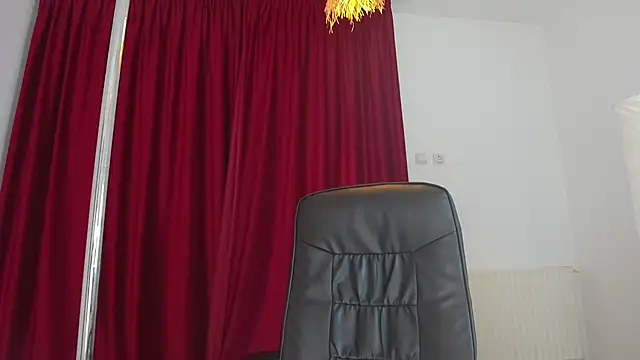 Anne Blueeyes online show from November 9, 2025, 8:02 pm