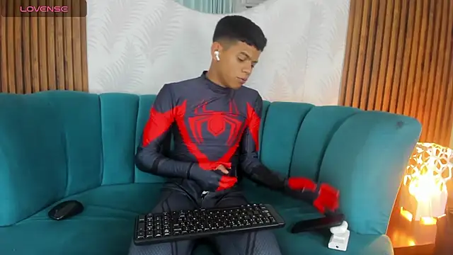 Jeffry wolvess online show from March 1, 2025, 6:21 pm