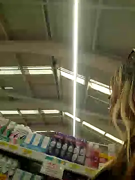 Snapshot of SarahXRusso chatting on January 20, 2025, 8:18 pm SarahXRusso online show from January 20, 2025, 8:18 pm