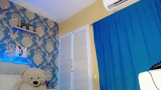 Snapshot of nicoledollts chatting on April 30, 2026, 8:38 pm nicoledollts online show from April 30, 2026, 8:38 pm