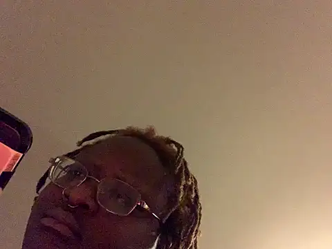 Snapshot of BigKittyRaven chatting on December 16, 2024, 4:34 am BigKittyRaven online show from December 16, 2024, 4:34 am