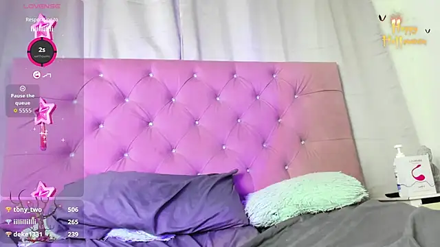 Snapshot of _lexx1e chatting on October 13, 2025, 2:35 am lexx1e online show from October 13, 2025, 2:35 am