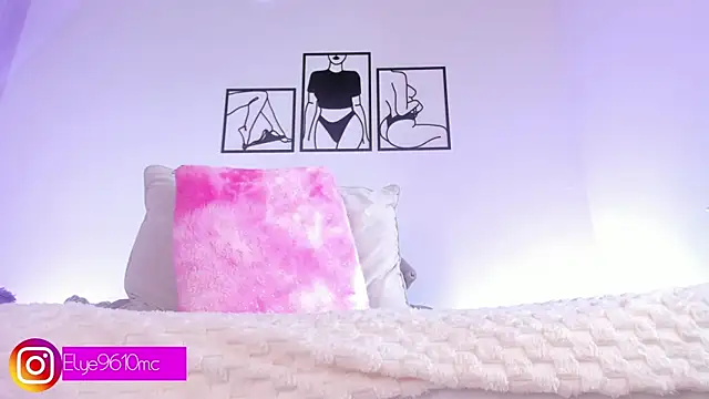 ellie mcdonald online show from October 21, 2025, 8:52 pm