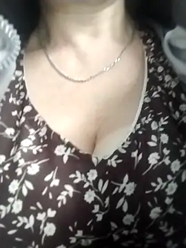 Snapshot of Lorrain_Dorrie chatting on March 3, 2025, 12:39 pm Lorrain Dorrie online show from March 3, 2025, 12:39 pm