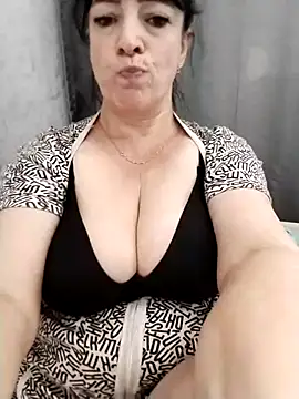 Snapshot of Lorrain_Dorrie chatting on September 25, 2025, 12:11 pm Lorrain Dorrie online show from September 25, 2025, 12:11 pm