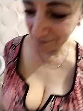 Snapshot of Lorrain_Dorrie chatting on March 3, 2025, 5:05 am Lorrain Dorrie online show from March 3, 2025, 5:05 am