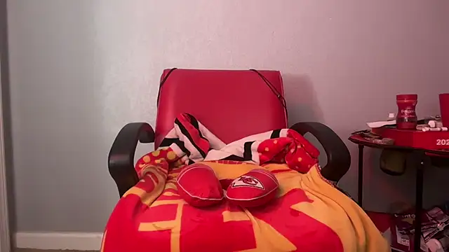 Snapshot of skarfosbabes69 chatting on March 13, 2026, 6:18 am skarfosbabes69 online show from March 13, 2026, 6:18 am