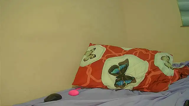 Snapshot of SexyEbonyPlaygirl chatting on January 6, 2025, 5:16 pm SexyEbonyPlaygirl online show from January 6, 2025, 5:16 pm