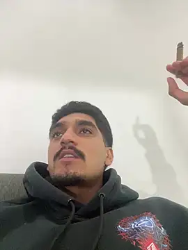 latin bbc online show from January 13, 2026, 5:33 am