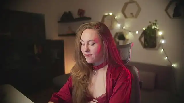 Berberis  Silene online show from October 29, 2025, 10:31 pm