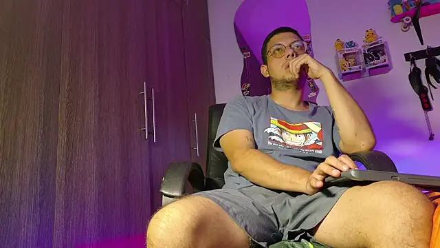 Snapshot of Nymphobuddies chatting on March 14, 2026, 9:21 pm Nymphobuddies online show from March 14, 2026, 9:21 pm