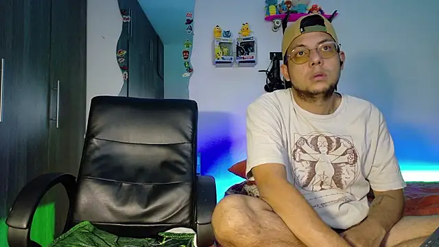 Snapshot of Nymphobuddies chatting on March 19, 2026, 8:42 pm Nymphobuddies online show from March 19, 2026, 8:42 pm