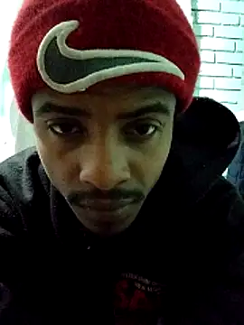 Snapshot of Bigote_Big0357 chatting on December 1, 2025, 12:44 am Bigote Big0357 online show from December 1, 2025, 12:44 am