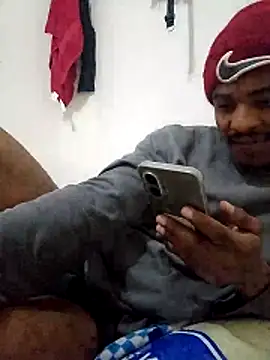 Snapshot of Bigote_Big0357 chatting on December 17, 2025, 3:22 am Bigote Big0357 online show from December 17, 2025, 3:22 am