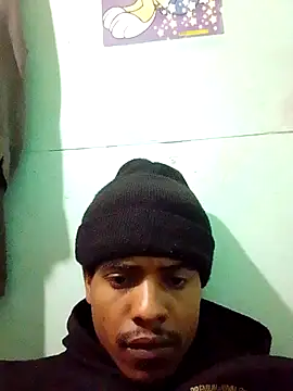 Snapshot of Bigote_Big0357 chatting on November 18, 2025, 12:04 am Bigote Big0357 online show from November 18, 2025, 12:04 am