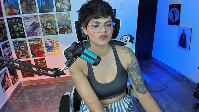 gooddess isis online show from December 1, 2025, 7:31 am