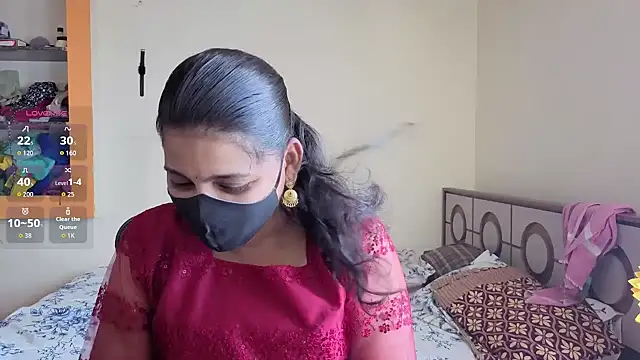 Tamil Shalini Lustyy online show from April 29, 2026, 4:38 am