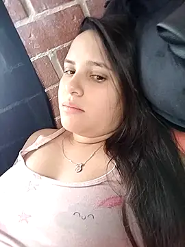 Victoria Ponce1 online show from October 19, 2025, 8:00 pm