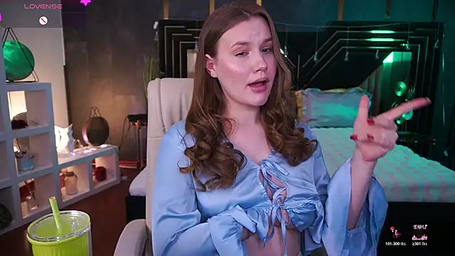 Snapshot of FoxyyKate chatting on March 12, 2026, 11:20 pm FoxyyKate online show from March 12, 2026, 11:20 pm