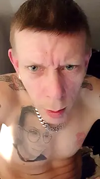 Tattooguy 86 online show from December 20, 2025, 9:17 pm