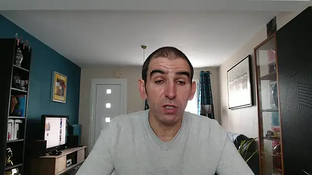 Samir 44200 online show from April 18, 2026, 5:04 pm