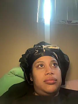 Snapshot of shyfr34k chatting on January 24, 2025, 3:13 pm shyfr34k online show from January 24, 2025, 3:13 pm