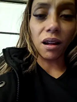 salome drasin online show from October 18, 2025, 2:57 am