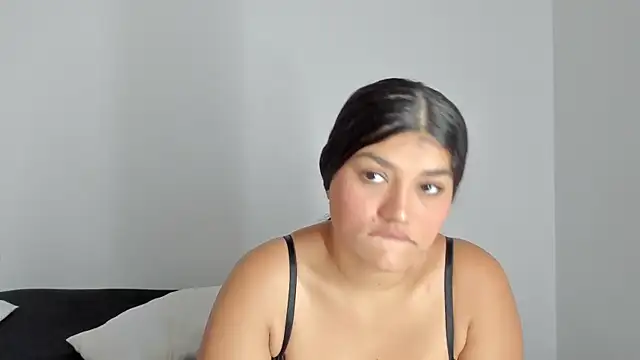 alexa  freddryy online show from January 18, 2025, 1:29 pm
