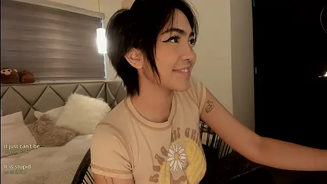 Snapshot of im_Luucy chatting on March 21, 2025, 12:17 pm im Luucy online show from March 21, 2025, 12:17 pm