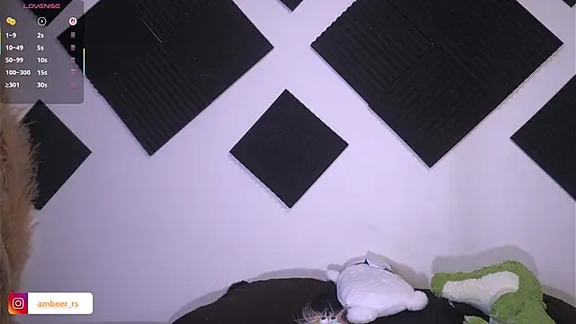 Snapshot of Ambeer_Rousess chatting on October 10, 2025, 2:45 am Ambeer Rousess online show from October 10, 2025, 2:45 am