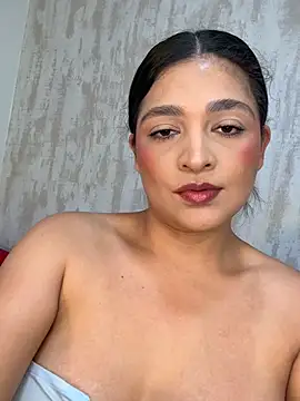 AdeleGray online show from July 4, 2026, 9:08 pm