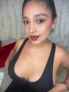 AdeleGray online show from May 5, 2026, 11:30 pm