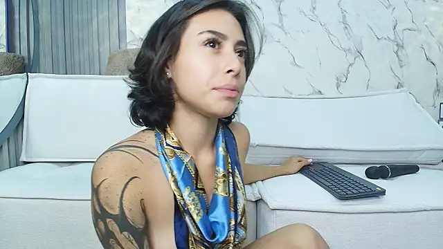 Franchesca De Luca online show from February 23, 2025, 2:07 am