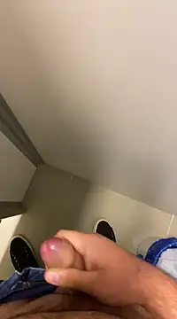 FabioF698 online show from December 11, 2024, 9:01 pm