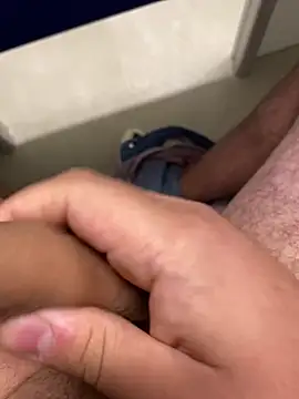 FabioF698 online show from January 21, 2025, 6:23 pm